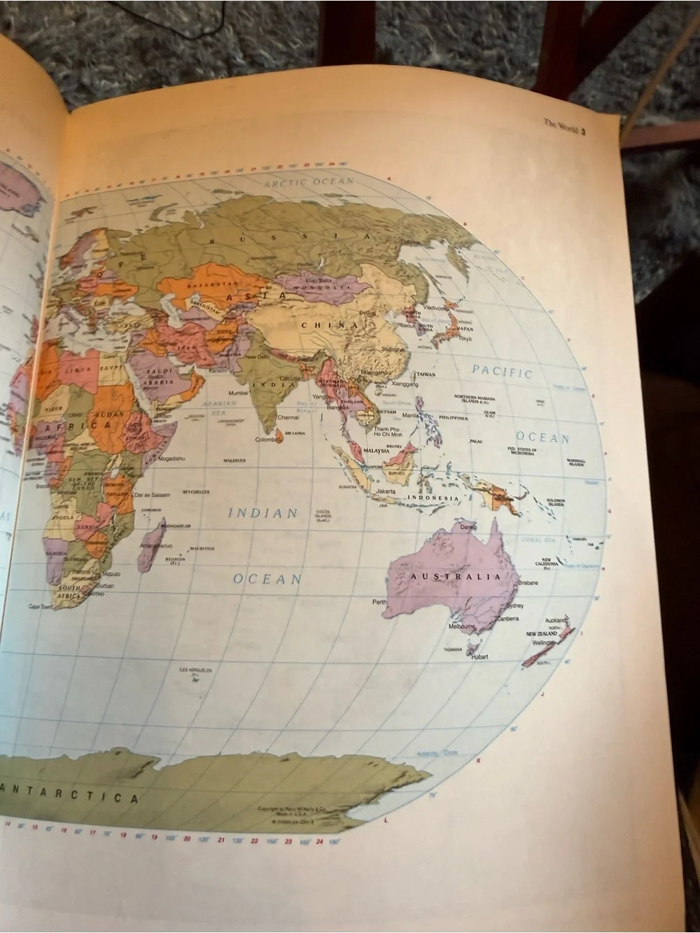 1990s Paperback World Atlas